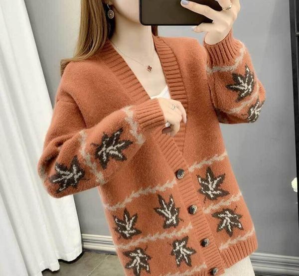 women's sweaters luxury designer knitted cardigan oversize loose v-neck button khaki ladies sweater jacket, White;black
women's sweaters luxury designer knitted cardigan oversize loose v-neck button khaki ladies sweater jacket, White;black