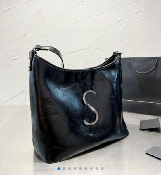 designers leather tote bags women handbag wallets 5a card holders soft cowhide pu crossbody shoulder luxury fashion shopping handbag
designers leather tote bags women handbag wallets 5a card holders soft cowhide pu crossbody shoulder luxury fashion shopping handbag