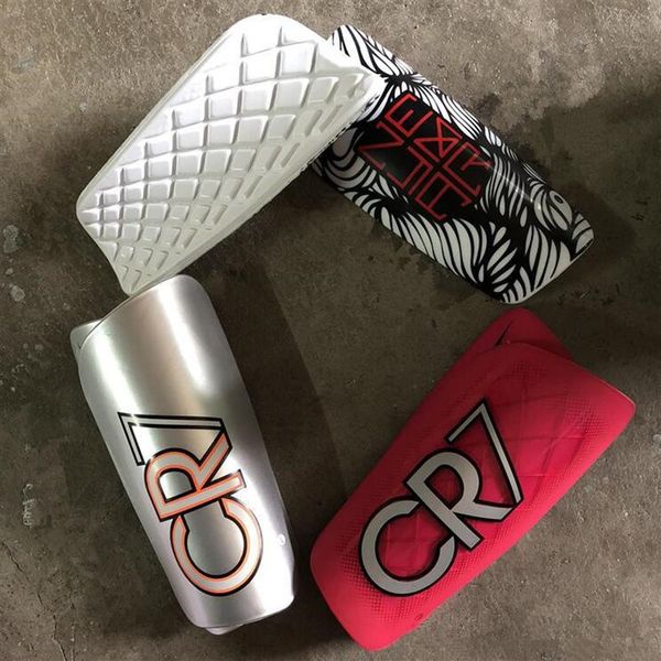 cr7 assassin soccer shin guards ultra light cuish plate football soccer sports safety shin pads sports leg protector227r, Black;yellow
cr7 assassin soccer shin guards ultra light cuish plate football soccer sports safety shin pads sports leg protector227r, Black;yellow