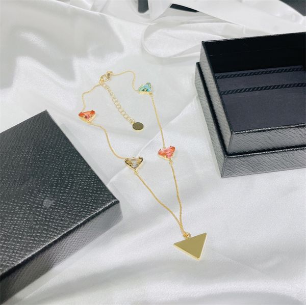 brand luxurys necklaces fashion designers classic letter golden silver diamond necklace for womens wedding party gifts presents
brand luxurys necklaces fashion designers classic letter golden silver diamond necklace for womens wedding party gifts presents