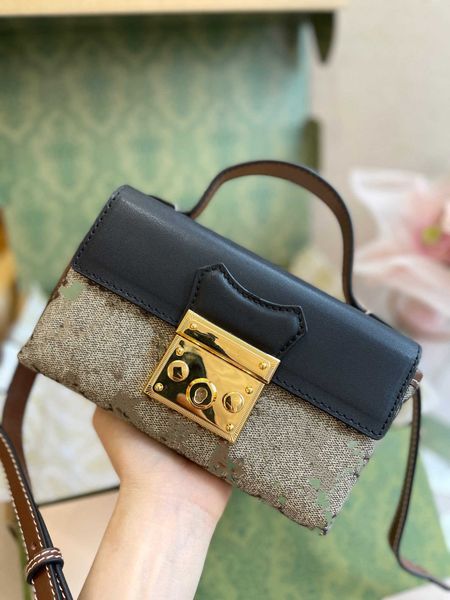 vintage 1995 woc chain bag shoulder bag fashion bags luxury designer purses envelope wallet cross body canvas hobo handbag high quality
vintage 1995 woc chain bag shoulder bag fashion bags luxury designer purses envelope wallet cross body canvas hobo handbag high quality