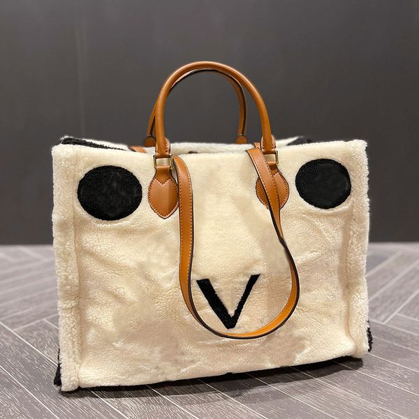 totes women tech fleece handbags designer tote shopping bag 22fw handbag luxury fashion shoulder bag black white color
totes women tech fleece handbags designer tote shopping bag 22fw handbag luxury fashion shoulder bag black white color