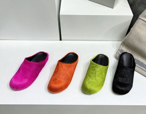 2022 designer womens fashion slippers autumn winter horse hair baotou sandals big head flat bottom leather half slipper black long hair calf
2022 designer womens fashion slippers autumn winter horse hair baotou sandals big head flat bottom leather half slipper black long hair calf