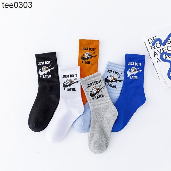 men's socks aj astronaut co named ins hip hop letter tube simple and versatile cotton sports for men and women socks, Black
men's socks aj astronaut co named ins hip hop letter tube simple and versatile cotton sports for men and women socks, Black