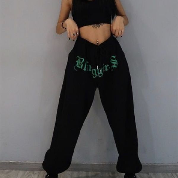 women's pants capris qweek gothic streetwear jogging sweatpants women oversize black sports pants harajuku gray joggers emo trousers fo, Black;white
women's pants capris qweek gothic streetwear jogging sweatpants women oversize black sports pants harajuku gray joggers emo trousers fo, Black;white