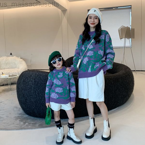 family matching outfits clothing group parents dress for a child family if they show kids sweating with purple sea flower l220916, Blue
family matching outfits clothing group parents dress for a child family if they show kids sweating with purple sea flower l220916, Blue