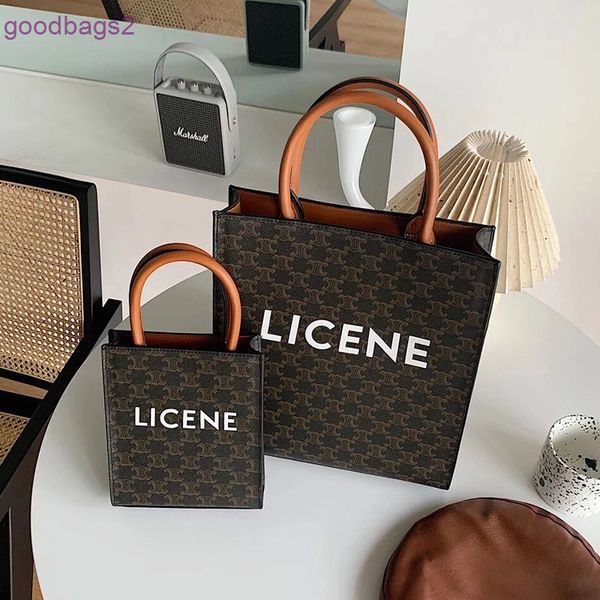bags celins triumphal arch old flower mini tote tofu under the armpit handheld crossbody versatile bucket large capacity commuter bag
bags celins triumphal arch old flower mini tote tofu under the armpit handheld crossbody versatile bucket large capacity commuter bag