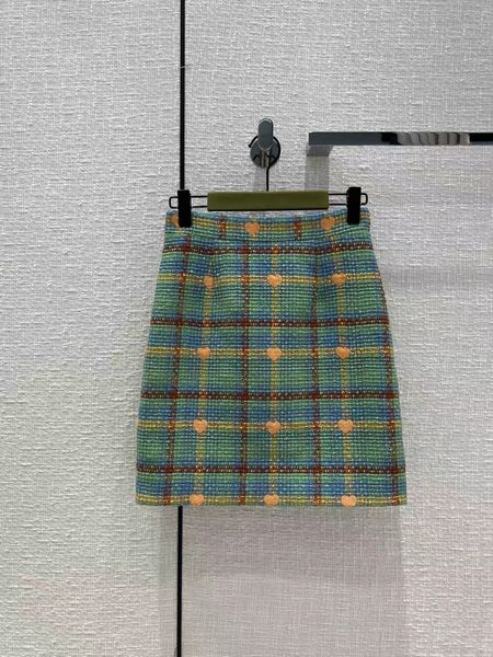 2022 new autumn winter luxury designer skirts fashion plaid a skirts women's brand same style dress 0917-17, Black
2022 new autumn winter luxury designer skirts fashion plaid a skirts women's brand same style dress 0917-17, Black