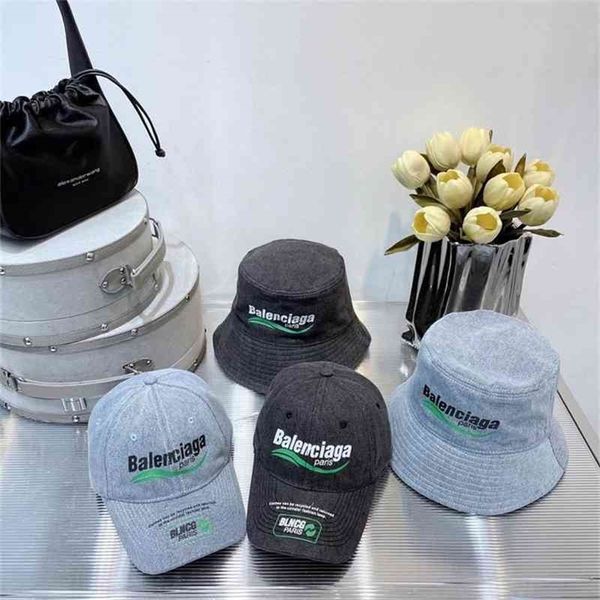 ball paris caps balenciga luxury balencaigass cola wave eco cap cap baseball fw printed washed cowboy fisherman men's and women's, Blue;gray
ball paris caps balenciga luxury balencaigass cola wave eco cap cap baseball fw printed washed cowboy fisherman men's and women's, Blue;gray