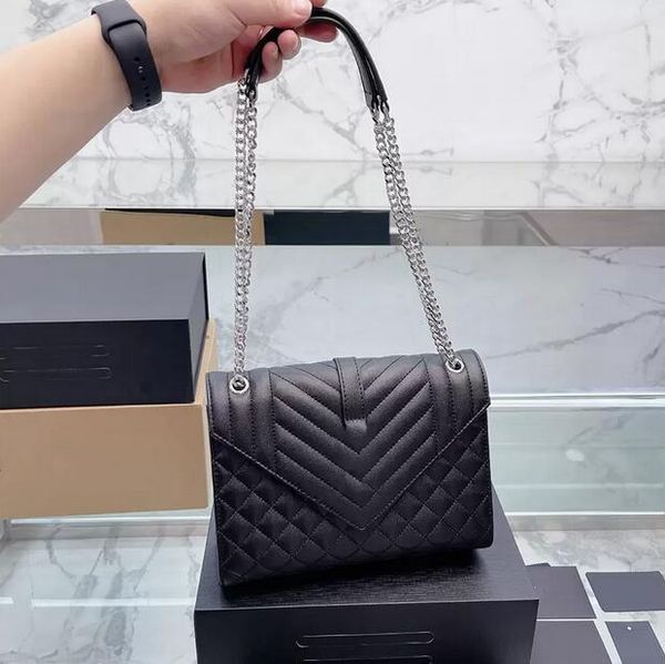 evening bags 2022 designer chain shoulder bag classic handbag women genuine leather brand envelope bags luxurys crossbody totes lady purses
evening bags 2022 designer chain shoulder bag classic handbag women genuine leather brand envelope bags luxurys crossbody totes lady purses