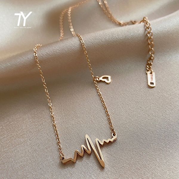 2021 new classic heart rate lightning rose gold color titanium steel necklace for woman korean fashion jewelry girl choker chain, Silver
2021 new classic heart rate lightning rose gold color titanium steel necklace for woman korean fashion jewelry girl choker chain, Silver