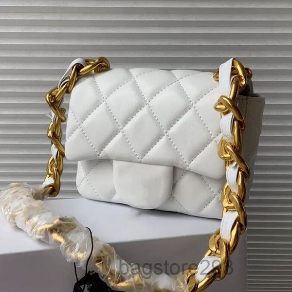 sw ss classic mini flap lambskin quilted bags genuine leather thick chain shoulder france womens luxury designer outdoor sacoche purse capac
sw ss classic mini flap lambskin quilted bags genuine leather thick chain shoulder france womens luxury designer outdoor sacoche purse capac