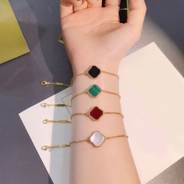 elegant bracelet bangle chain wedding bracelets women mini one clover stone design jewelry, Black
elegant bracelet bangle chain wedding bracelets women mini one clover stone design jewelry, Black