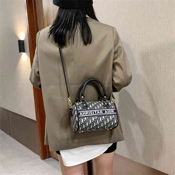 59% off shoulder bags on sell luxury boston women's canvas letter hand trend korean leisure messengerm02s
59% off shoulder bags on sell luxury boston women's canvas letter hand trend korean leisure messengerm02s