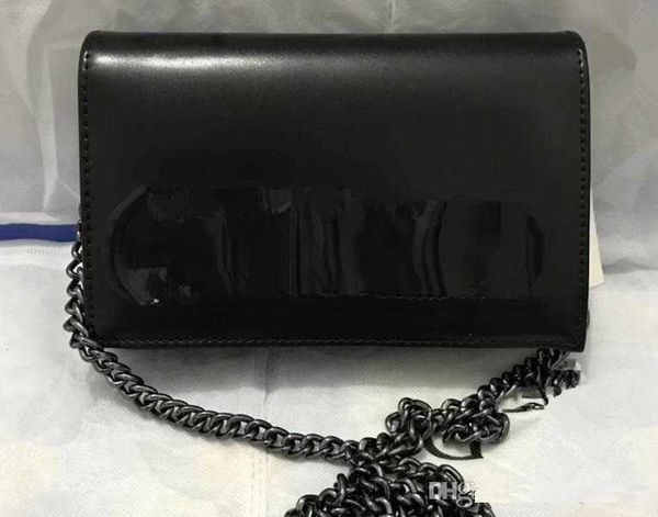 european fashion female bag 2021 new leather women's designer handbag lock chain shoulder messenger bags
european fashion female bag 2021 new leather women's designer handbag lock chain shoulder messenger bags