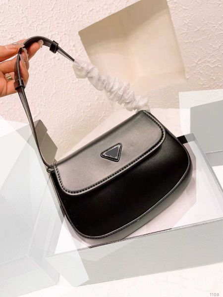 2022 cleo armpit bag shoulder bags luxury nylon handbags hobo bags designer crossbody
2022 cleo armpit bag shoulder bags luxury nylon handbags hobo bags designer crossbody