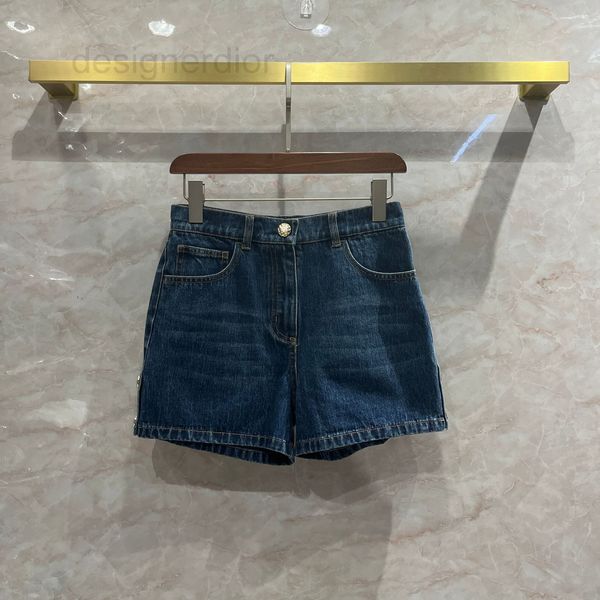 men's shorts designer blue cotton shorts women's summer 2022 new ins casual saku small fragrance high waist versatile jeans trend, White;black
men's shorts designer blue cotton shorts women's summer 2022 new ins casual saku small fragrance high waist versatile jeans trend, White;black