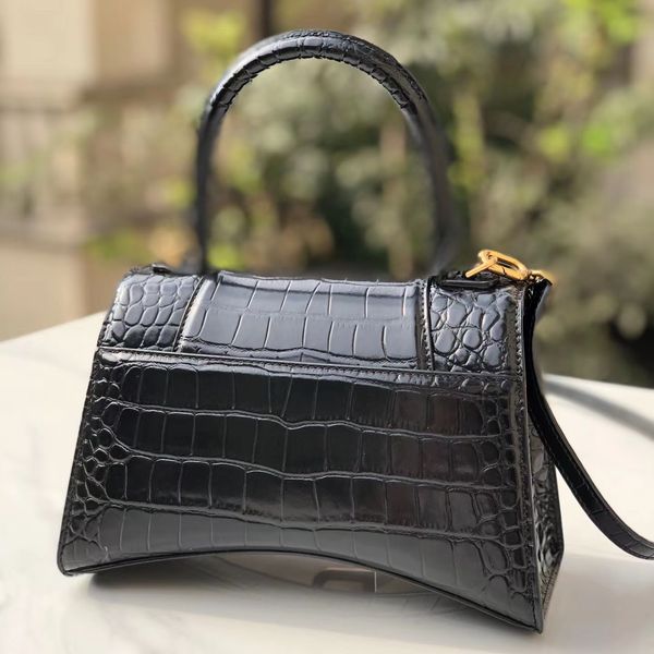 designer bag crossbody shoulder bag handbag tote women bags hourglass half moon shopping fashion luxury genuine leather classic retro purse
designer bag crossbody shoulder bag handbag tote women bags hourglass half moon shopping fashion luxury genuine leather classic retro purse