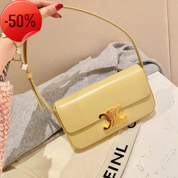 designer clutch bag purses ladies handbags evening clutches new style women's triumphal arch single shoulder beancurd small high qualit
designer clutch bag purses ladies handbags evening clutches new style women's triumphal arch single shoulder beancurd small high qualit