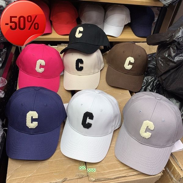 designer brand new men's and women's hats letter tongue red soft c baseball trendy casual versatile, Blue;gray
designer brand new men's and women's hats letter tongue red soft c baseball trendy casual versatile, Blue;gray