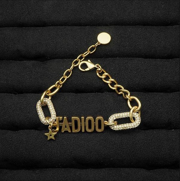 luxurious jewelry chain d letter pendants bracelet vintage copper woman metal non-fading chain celebrity female bracelets new designed n54, Black
luxurious jewelry chain d letter pendants bracelet vintage copper woman metal non-fading chain celebrity female bracelets new designed n54, Black