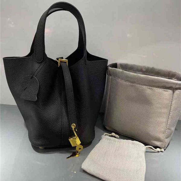 bag designer fashion ladie herme 2022 new vegetable basket togo pattern head leather bag mother hand woman gold
bag designer fashion ladie herme 2022 new vegetable basket togo pattern head leather bag mother hand woman gold
