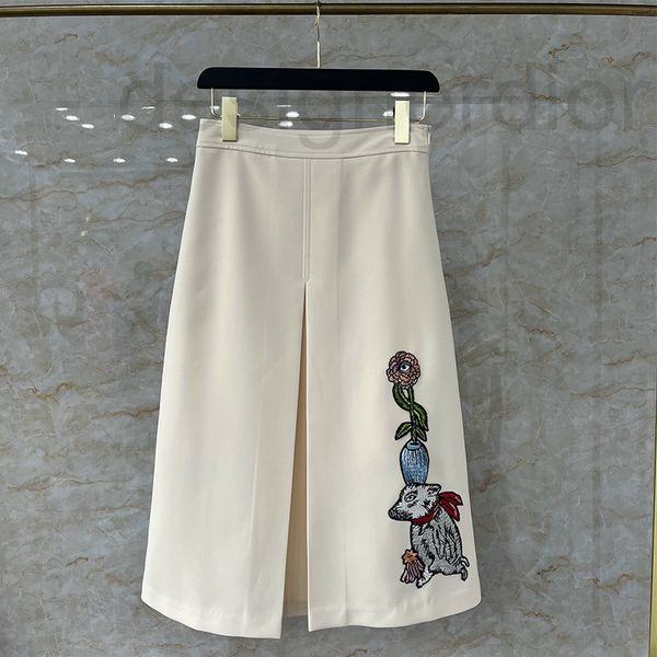 casual dresses designer piglet flower vase embroidery half skirt 2022 summer new product design sense fork a word mid length ucr1, Black;gray
casual dresses designer piglet flower vase embroidery half skirt 2022 summer new product design sense fork a word mid length ucr1, Black;gray