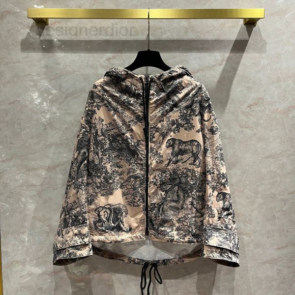 women's trench coats designer small design of jungle lion and tiger hooded charge windbreaker high street casual silhouette loose zippe, Tan;black
women's trench coats designer small design of jungle lion and tiger hooded charge windbreaker high street casual silhouette loose zippe, Tan;black