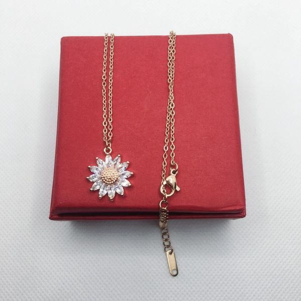 luxury designer women's necklace classic 18k gold sunflower pendant girl valentine's day gift 316l jewelry, Silver
luxury designer women's necklace classic 18k gold sunflower pendant girl valentine's day gift 316l jewelry, Silver