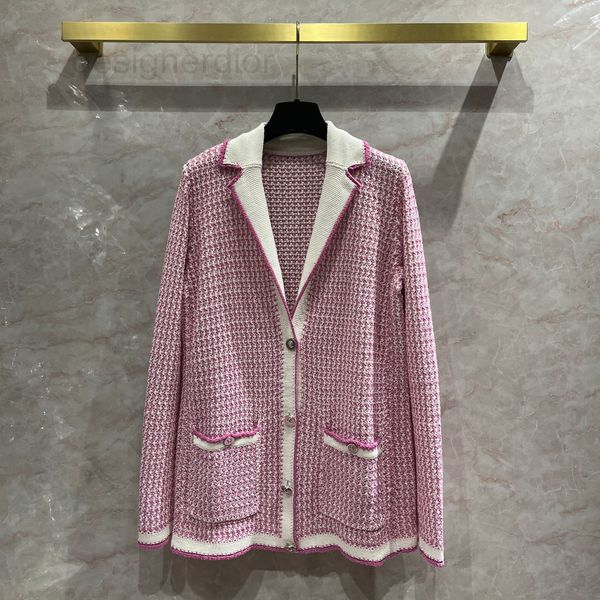 women's knits & tees designer pink and white color contrast suit collar knitted cardigan women's small fragrance temperament intel
women's knits & tees designer pink and white color contrast suit collar knitted cardigan women's small fragrance temperament intel