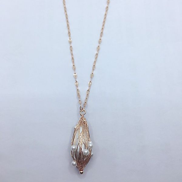 glamour luxury ladies necklace 18k gold pearl pendant for girls valentine's day gift 316l stainless steel jewelry, Silver
glamour luxury ladies necklace 18k gold pearl pendant for girls valentine's day gift 316l stainless steel jewelry, Silver