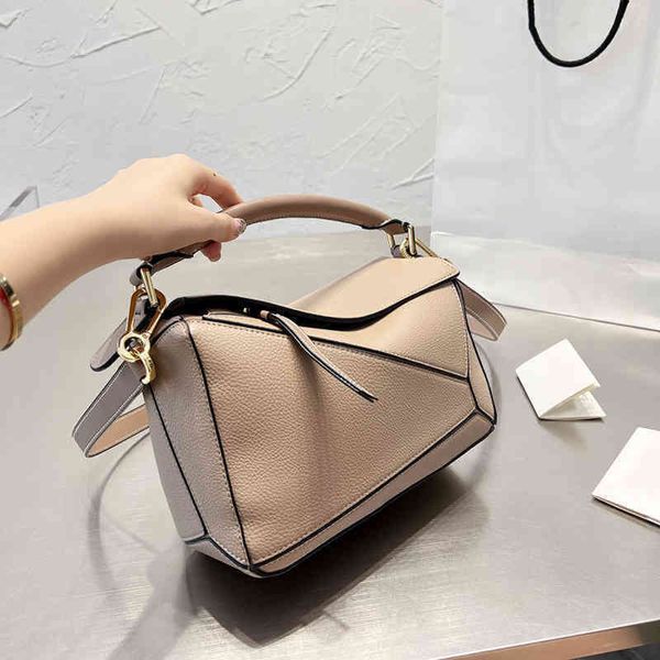 prad bag tote designer bags the totes designers women shoulder crossbody leather luxury handbags large capacity backpack classic luxurys hu7
prad bag tote designer bags the totes designers women shoulder crossbody leather luxury handbags large capacity backpack classic luxurys hu7