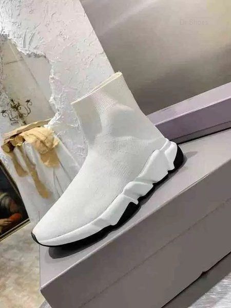 luxury designer socks shoe speed sock casual shoes sneaker woman fashion knitted elastic ankle boots female sports trainers with box, Black
luxury designer socks shoe speed sock casual shoes sneaker woman fashion knitted elastic ankle boots female sports trainers with box, Black