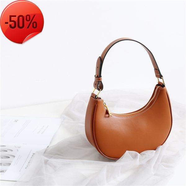 designer clutch bag purses ladies handbags evening clutches 2022 fashion new lisa shoulder portable leather old flower
designer clutch bag purses ladies handbags evening clutches 2022 fashion new lisa shoulder portable leather old flower