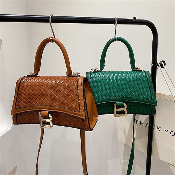 90% off evening bags online sales designer bags woven indentation hand light luxury high texture niche women's
90% off evening bags online sales designer bags woven indentation hand light luxury high texture niche women's