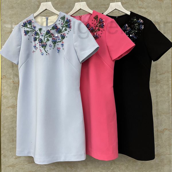 casual dresses designer pink blue and black solid color heavy engineering beading nail embroidery lace collar dress for women in summer 2022, Black;gray
casual dresses designer pink blue and black solid color heavy engineering beading nail embroidery lace collar dress for women in summer 2022, Black;gray