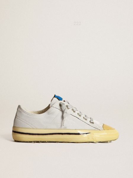 shoe dirty shoes sneakers designer luxury italian vintage hands light grey velvet with silver laminated leather ltd xx
shoe dirty shoes sneakers designer luxury italian vintage hands light grey velvet with silver laminated leather ltd xx