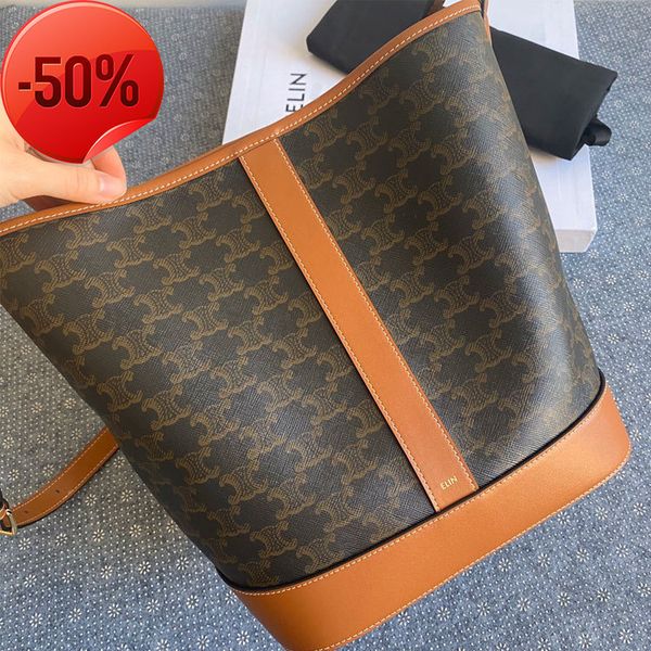 designer clutch bag purses ladies handbags evening clutches old flower triumphal arch bucket new high-capacity autumn and single shoulder ms
designer clutch bag purses ladies handbags evening clutches old flower triumphal arch bucket new high-capacity autumn and single shoulder ms