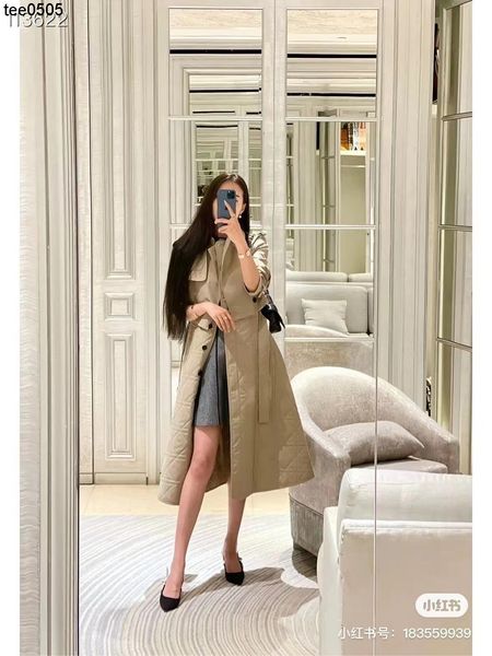 women's trench coats fashion brand 22 winter new lace up windbreaker rhombic checked cotton jacket with short windbreaker coat fashion, Tan;black
women's trench coats fashion brand 22 winter new lace up windbreaker rhombic checked cotton jacket with short windbreaker coat fashion, Tan;black