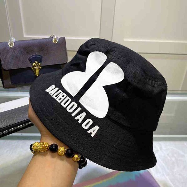 bai cheng designer bucket hats for mens women fashion stingy brim hat with letters 2022 summer casual fitted beach caps classic cap 4 colors, Blue;gray
bai cheng designer bucket hats for mens women fashion stingy brim hat with letters 2022 summer casual fitted beach caps classic cap 4 colors, Blue;gray