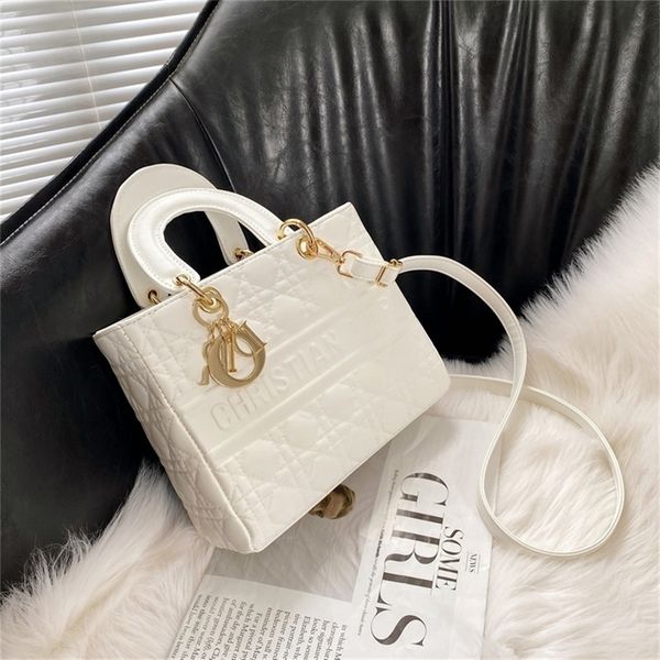 79% off evening bags outlet online trendy family lingge daifei women's small hand-held messenger net red
