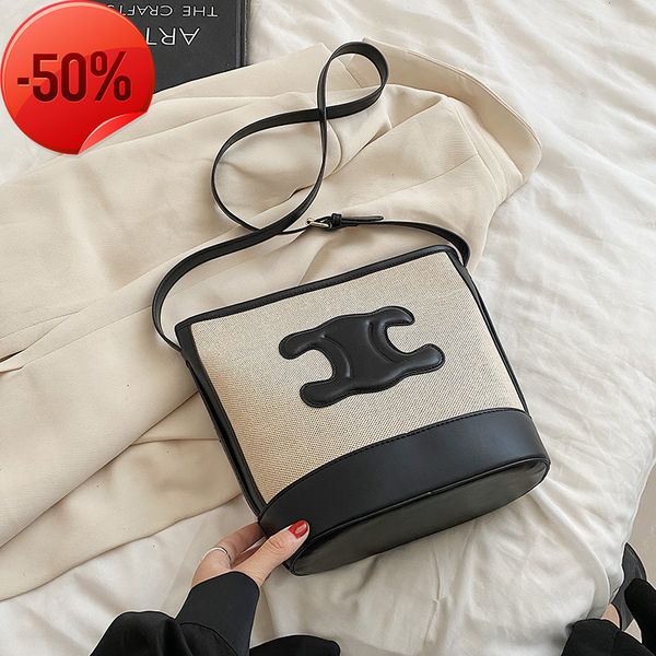 designer clutch bag purses ladies handbags evening clutches 2022 summer bucket large capacity high-grade tote lisa shoulder msenger women�
designer clutch bag purses ladies handbags evening clutches 2022 summer bucket large capacity high-grade tote lisa shoulder msenger women�