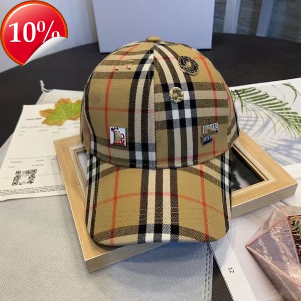 brand design peaked cap spring summer autumn and bali male ins fashion khaki hat four seasons medal plaid baseball female, Blue;gray
brand design peaked cap spring summer autumn and bali male ins fashion khaki hat four seasons medal plaid baseball female, Blue;gray