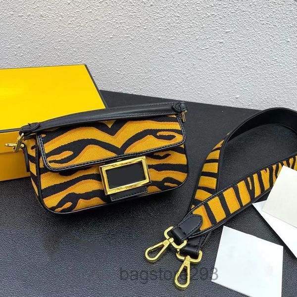 designers women baguette bags luxurys shoulder bag retro fashion item underarm tote purse crossbody vintage yellow classic tiger stripes 202
designers women baguette bags luxurys shoulder bag retro fashion item underarm tote purse crossbody vintage yellow classic tiger stripes 202