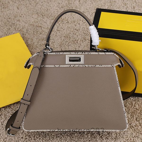 classic handbag tote shopping bag crossbody bag women handbags purse cowhide leather removable strap gold hardware plain wallets cm 2022
classic handbag tote shopping bag crossbody bag women handbags purse cowhide leather removable strap gold hardware plain wallets cm 2022