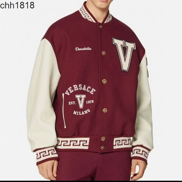 men's jackets high edition letter embroidered lychee pattern leather patchwork sleeve jacket baseball jacket men's autumn and wint, Black;brown
men's jackets high edition letter embroidered lychee pattern leather patchwork sleeve jacket baseball jacket men's autumn and wint, Black;brown