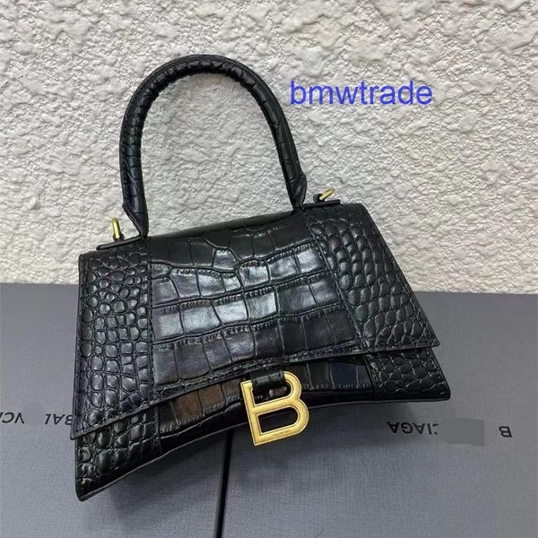 luxury designer handbags balencaigas's hourglass bags ladies shoulder crossbody genuine leather alligator hourglass bag women's ha
luxury designer handbags balencaigas's hourglass bags ladies shoulder crossbody genuine leather alligator hourglass bag women's ha