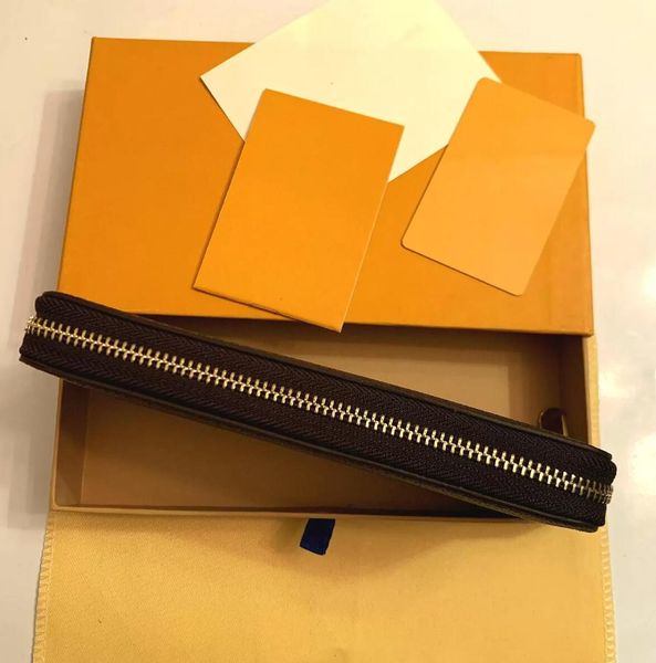 new 2021 wholesale 6 colors fashion single zipper organizer designer men women leather wallet lady, Red;black
new 2021 wholesale 6 colors fashion single zipper organizer designer men women leather wallet lady, Red;black