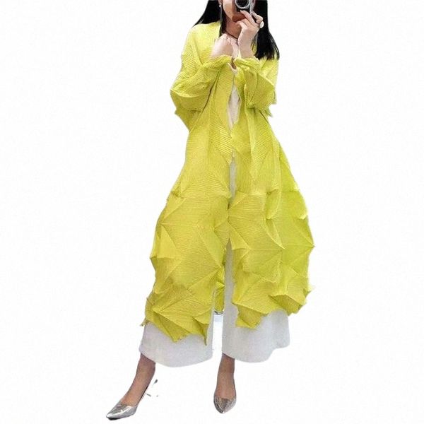 women's trench coats 2021 spring summer v-collar loose long sleeve v-neck women fashion black pleated fold big size windbreaker a35p#, Tan;black
women's trench coats 2021 spring summer v-collar loose long sleeve v-neck women fashion black pleated fold big size windbreaker a35p#, Tan;black