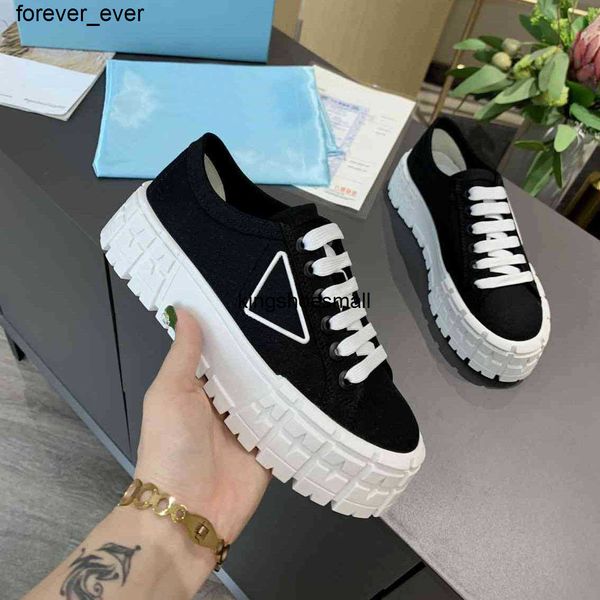 canvas shoes men 's women 's shoes platform shoes motocross tires 2022 casual rubber inspired by define the unusual designs of the, Black;red
canvas shoes men 's women 's shoes platform shoes motocross tires 2022 casual rubber inspired by define the unusual designs of the, Black;red